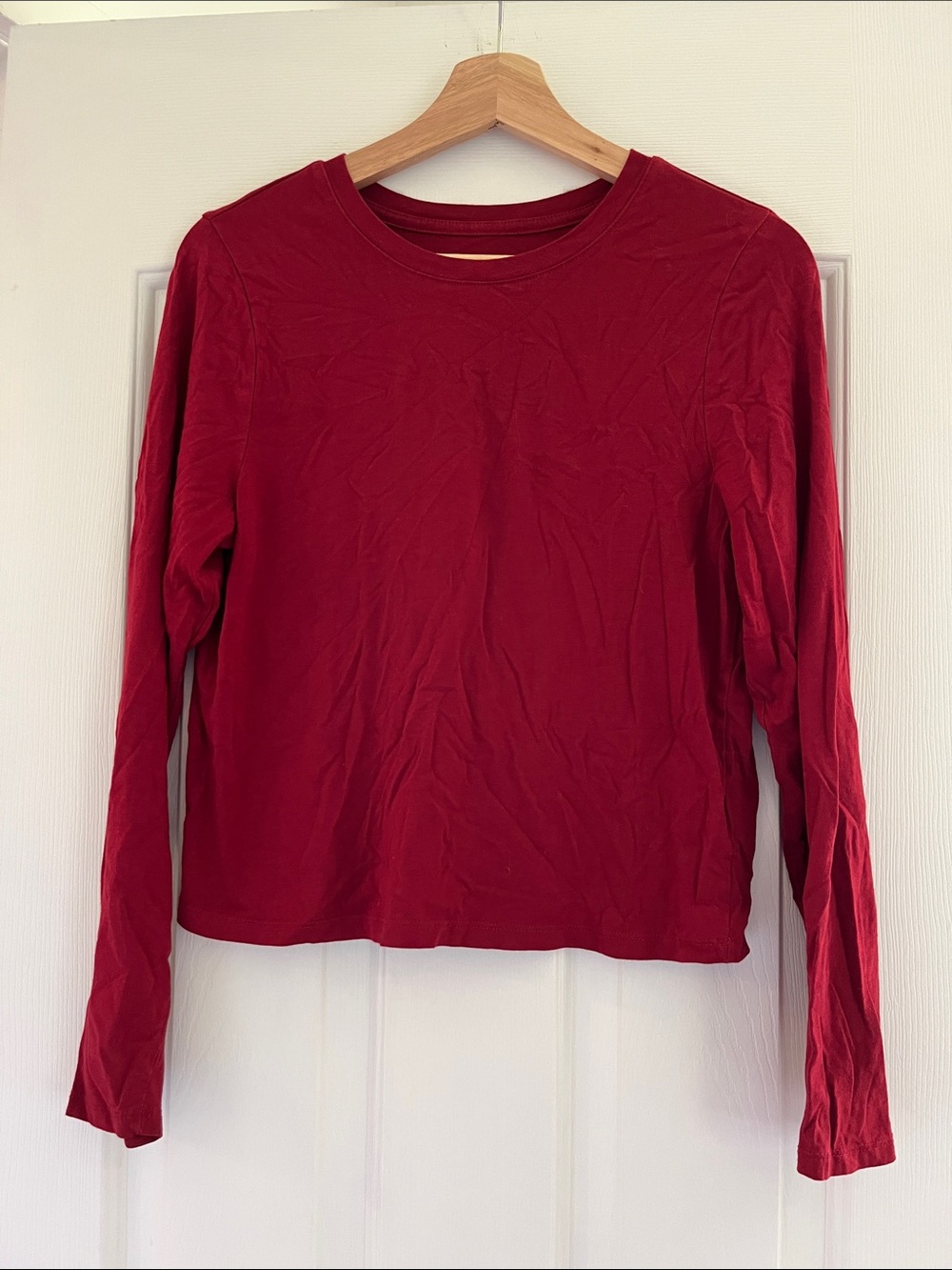 Old Navy Women's Long-Sleeve Crewneck Top — Red